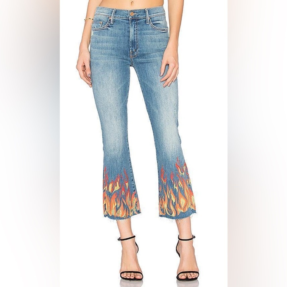 MOTHER The Insider Crop Fray Liar Liar Flame Jeans - Picture 10 of 13